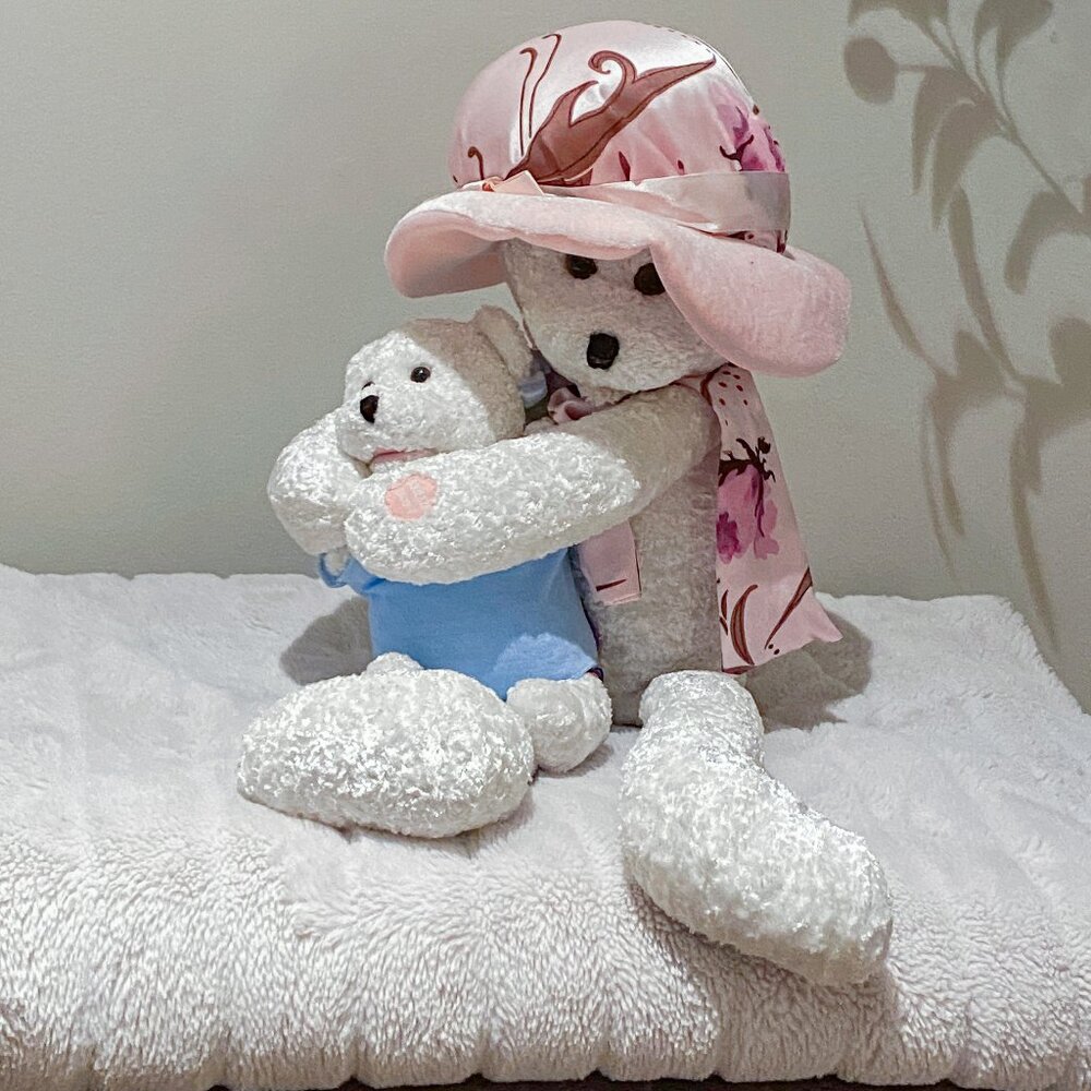 Vintage Chantilly Lane Musicals Mama & Baby Bear Plush "Be My Baby" Works